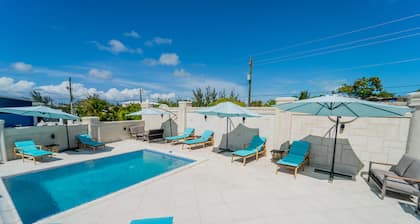 Le Bleu Bed and Breakfast