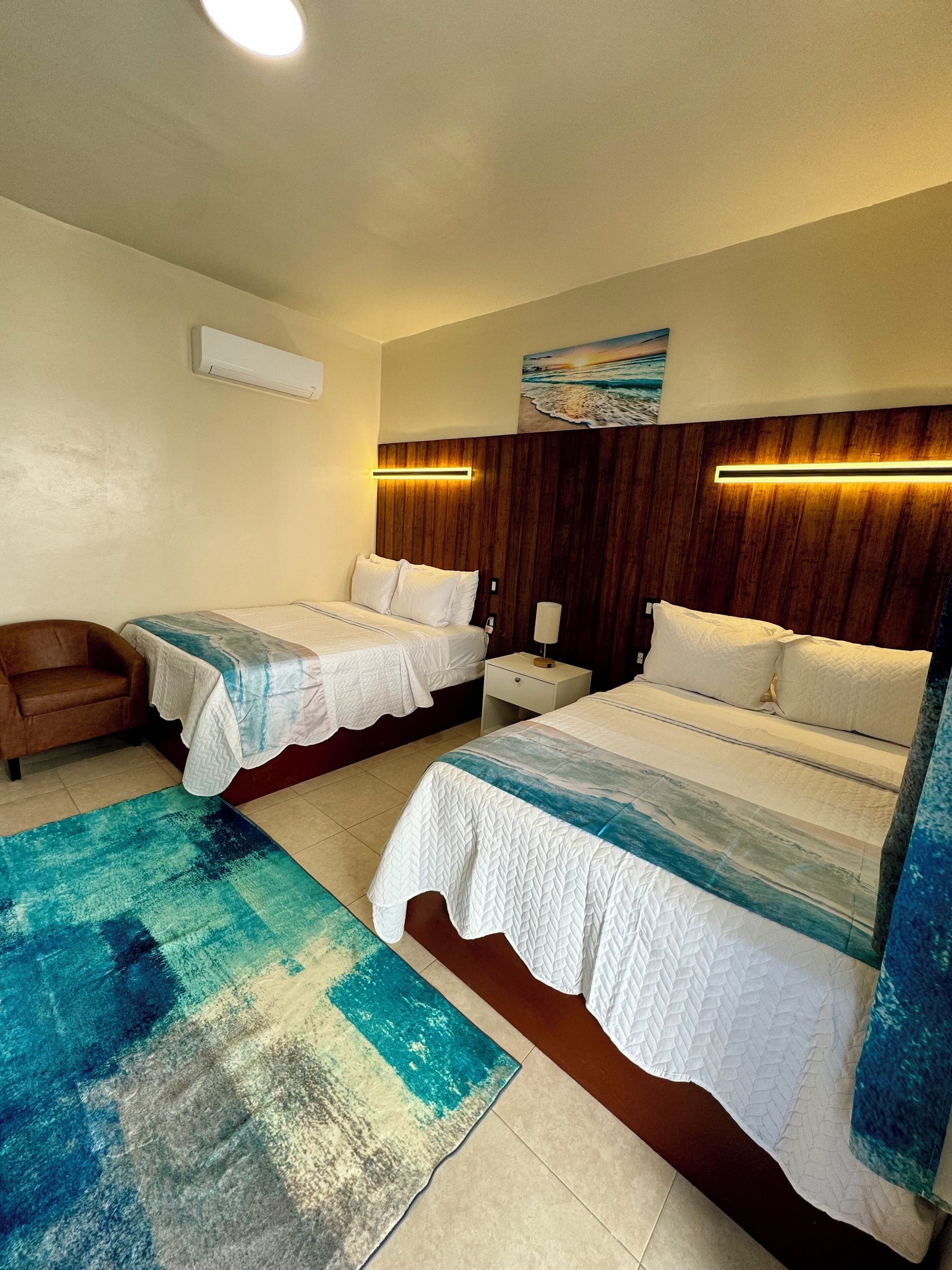 Deluxe Double Room | Egyptian cotton sheets, premium bedding, down comforters, soundproofing