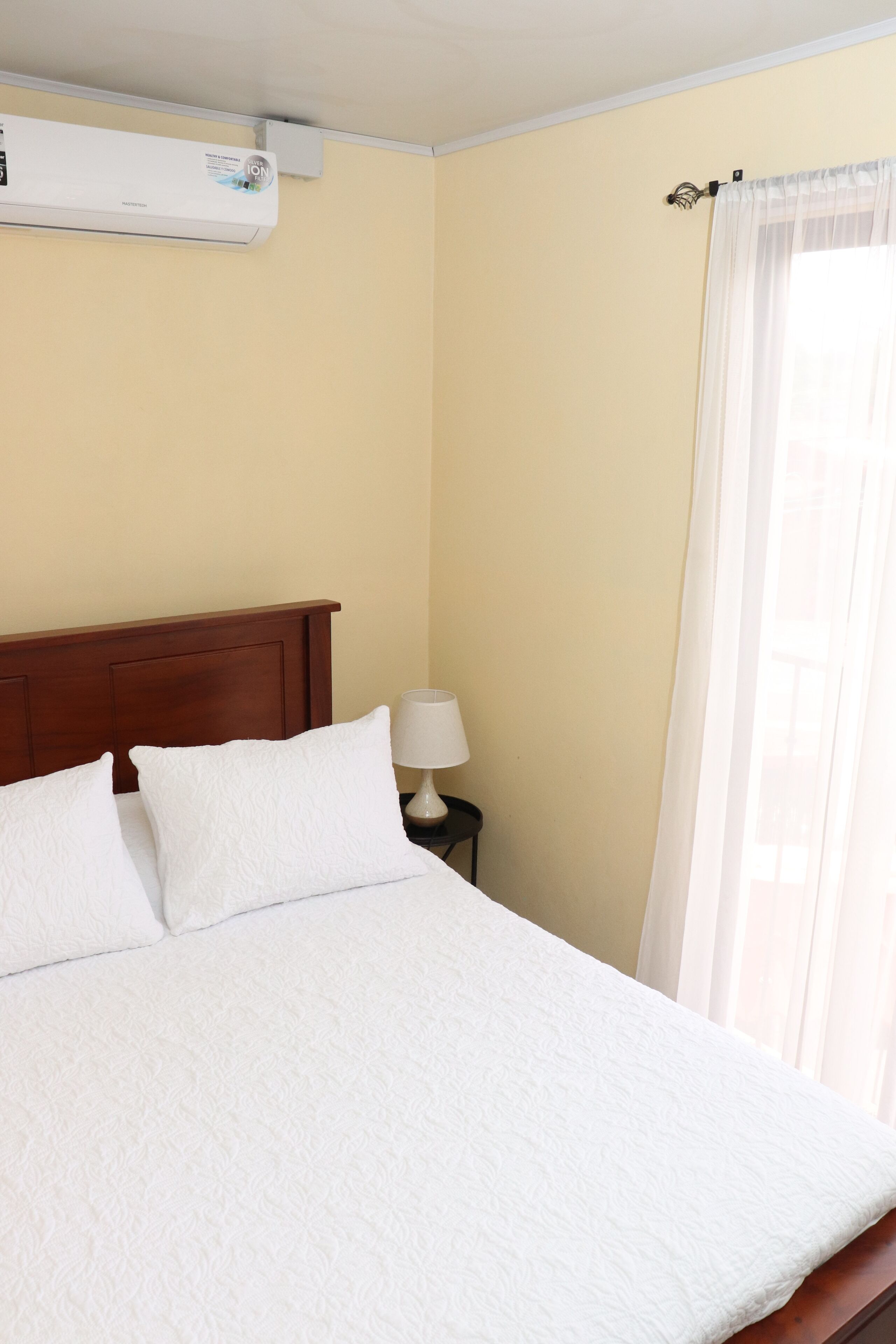 Apartment | Premium bedding, down comforters, pillowtop beds, minibar