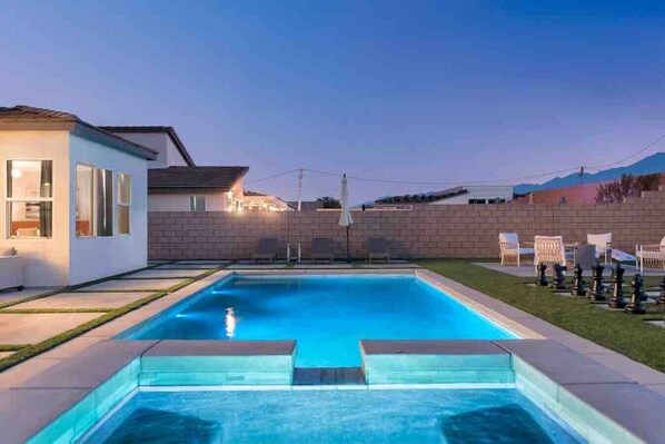 Outdoor pool, a heated pool