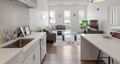 ✪ 20th Floor Views Beautiful Modern 1 bed ✪