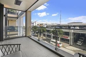 Deluxe Apartment | Terrace/patio - Chic contemporary in Wynyard Quarter (Auckland)