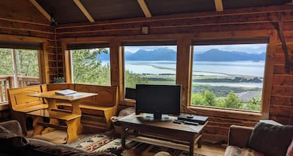 Private Cabin with a View!