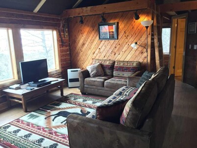 Private Cabin with a View!