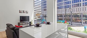 ☆ Modern, Spacious, Cozy Downtown KC ☆