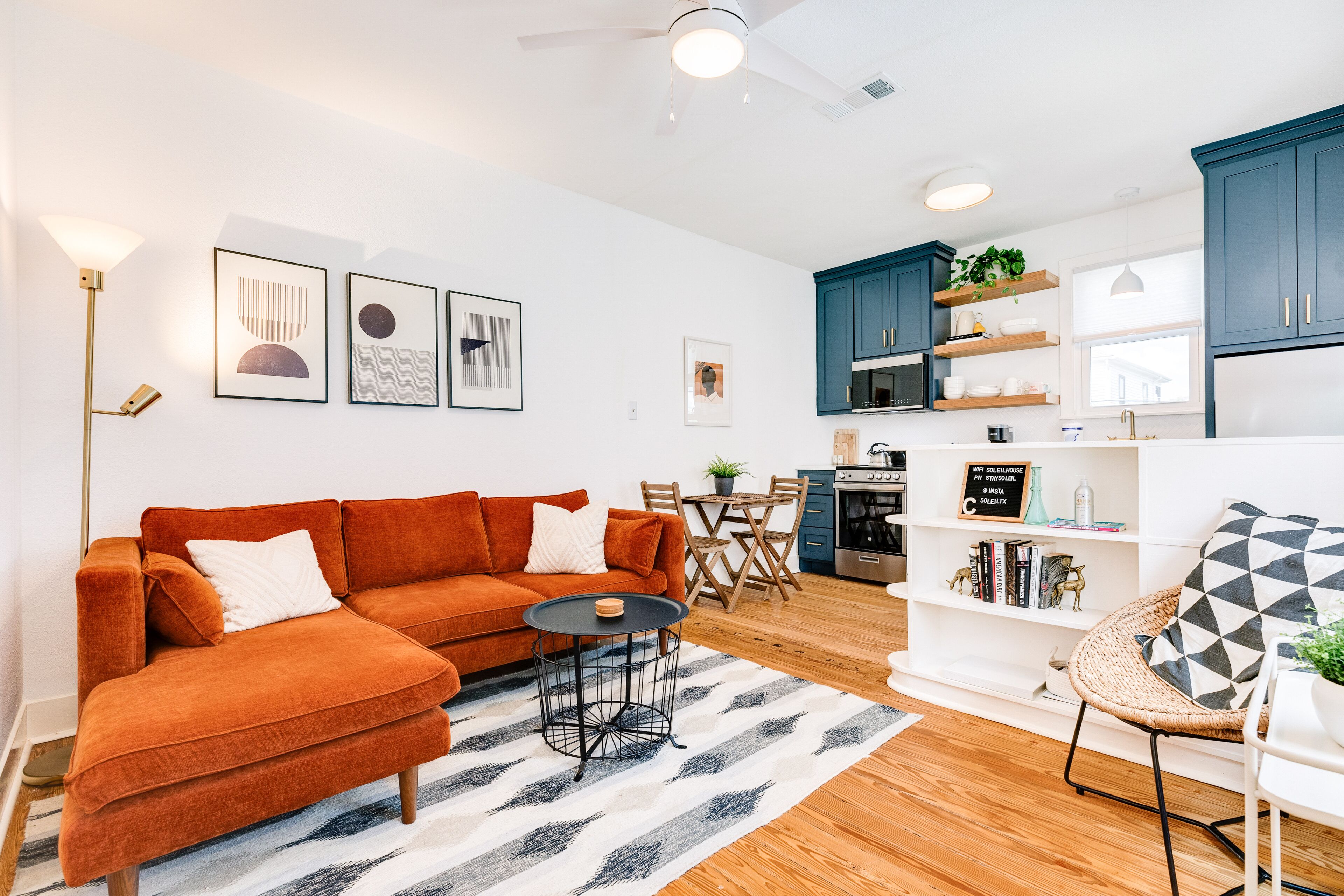 Modern 2nd-story duplex with shared backyard patio & W/D -1 block from beach