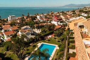 Exterior - Modern beachside Penthouse with amazing sea views in Costabella, Marbella (Marbella)