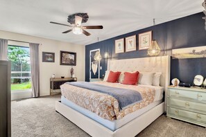 3 chambres, bureau, fer et planche à repasser, lit parapluie