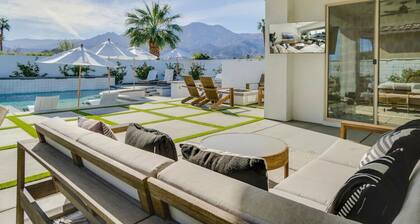Neon Lights. New Villa in PGA West! w/Pool & Pro Design
