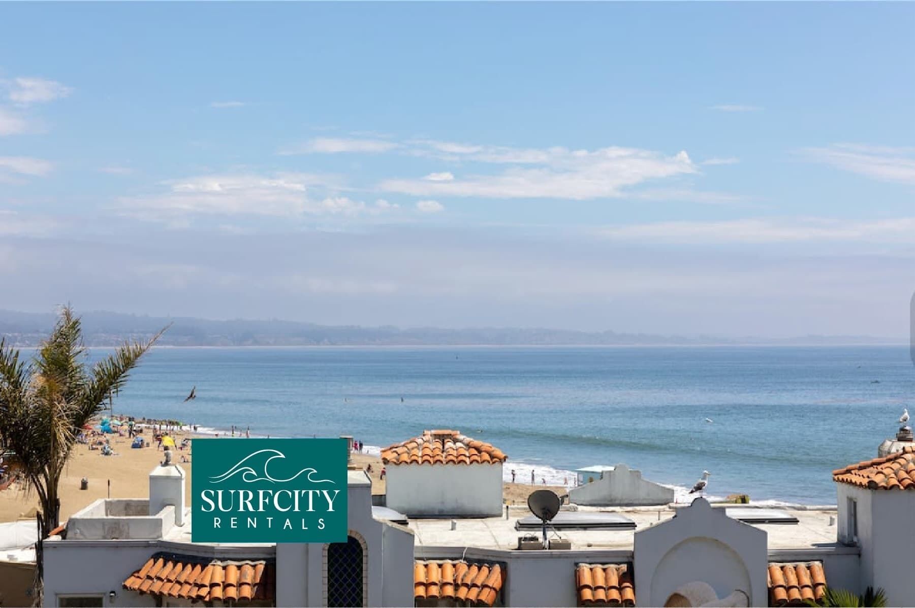 Playa en los alrededores y toallas de playa 