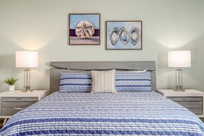 5 bedrooms, internet, bed sheets