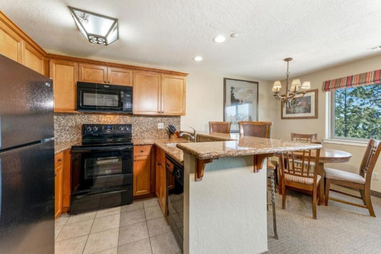 Tahoe - A Mountain Retreat with commanding views