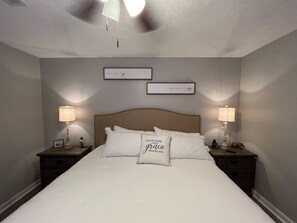 2 habitaciones, tabla de planchar con plancha, cuna de viaje y wifi