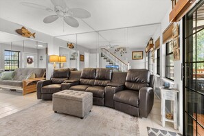 Living area - Riverfront Condo with View & Access to Rainbow River & Withlacoochee River (Dunnellon)