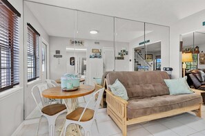 Interior - Riverfront Condo with View & Access to Rainbow River & Withlacoochee River (Dunnellon)