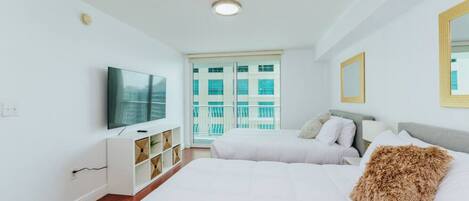 2 bedrooms, desk, iron/ironing board, travel cot