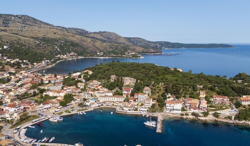 Villa Moyria - Holiday Villa Rental with private  pool in Kassiopi, Corfù