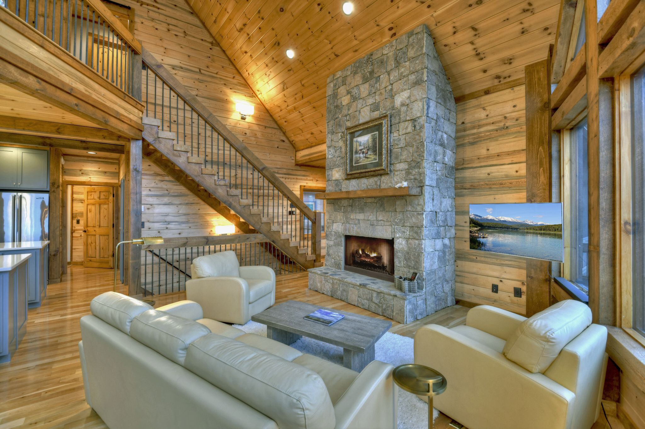 Honey Hill - Gorgeous long-range mountain views!