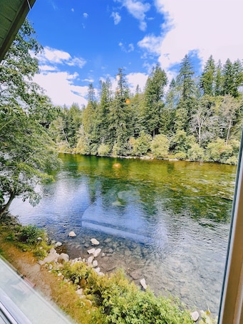 Interior. Ultimate Fishing Escape: Reel in the Best Catches & Breathtaking River Views