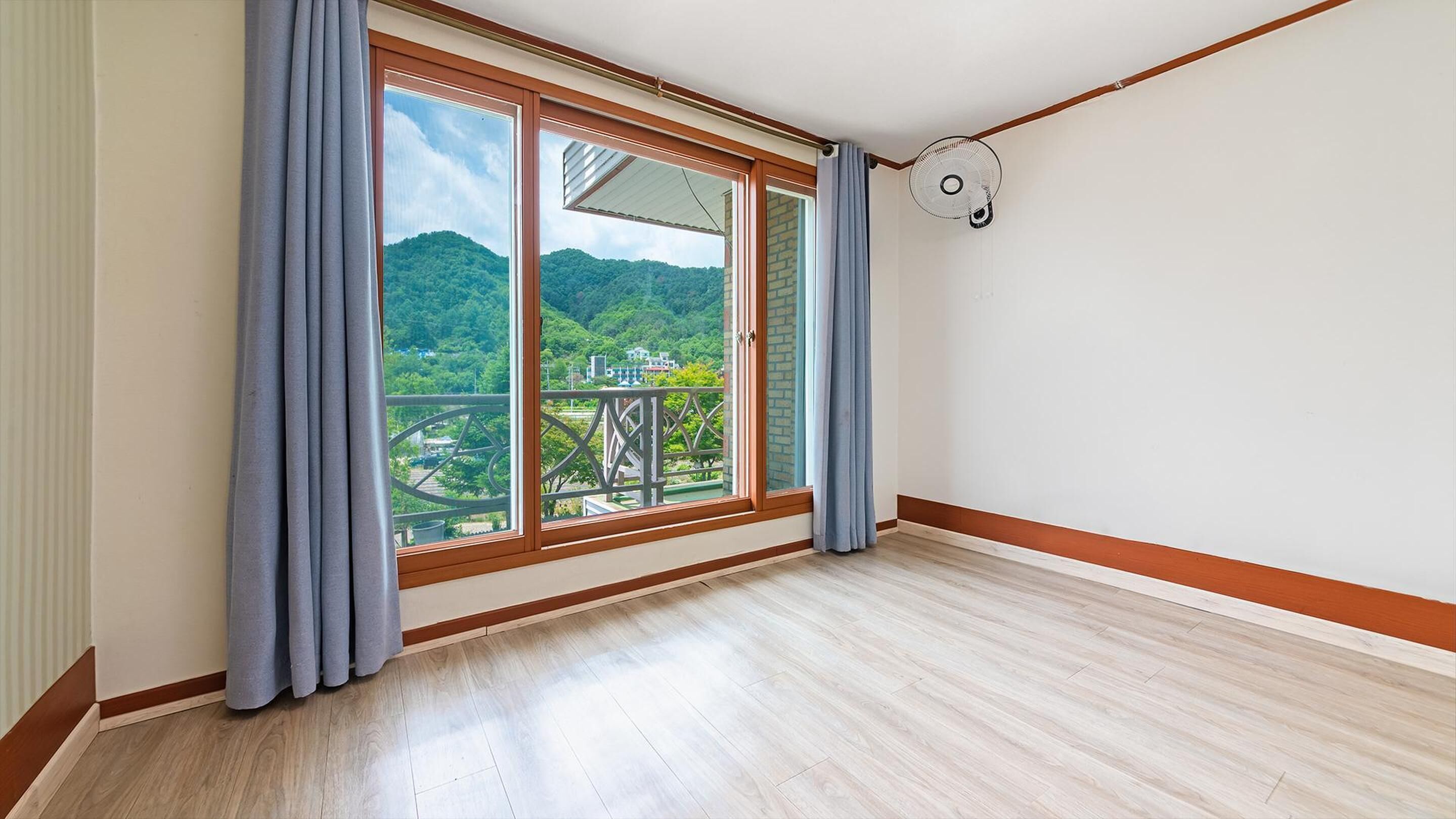 Habitación básica, 1 habitación (201ho) | 1 dormitorio y wifi gratis