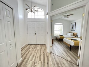 3 habitaciones, tabla de planchar con plancha y wifi gratis