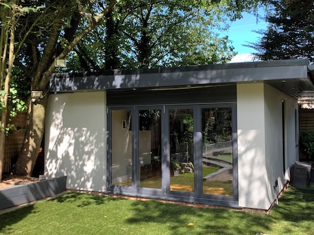 Exterior. Beautiful Country Style Bungalow, In Its Own Private Little Haven.