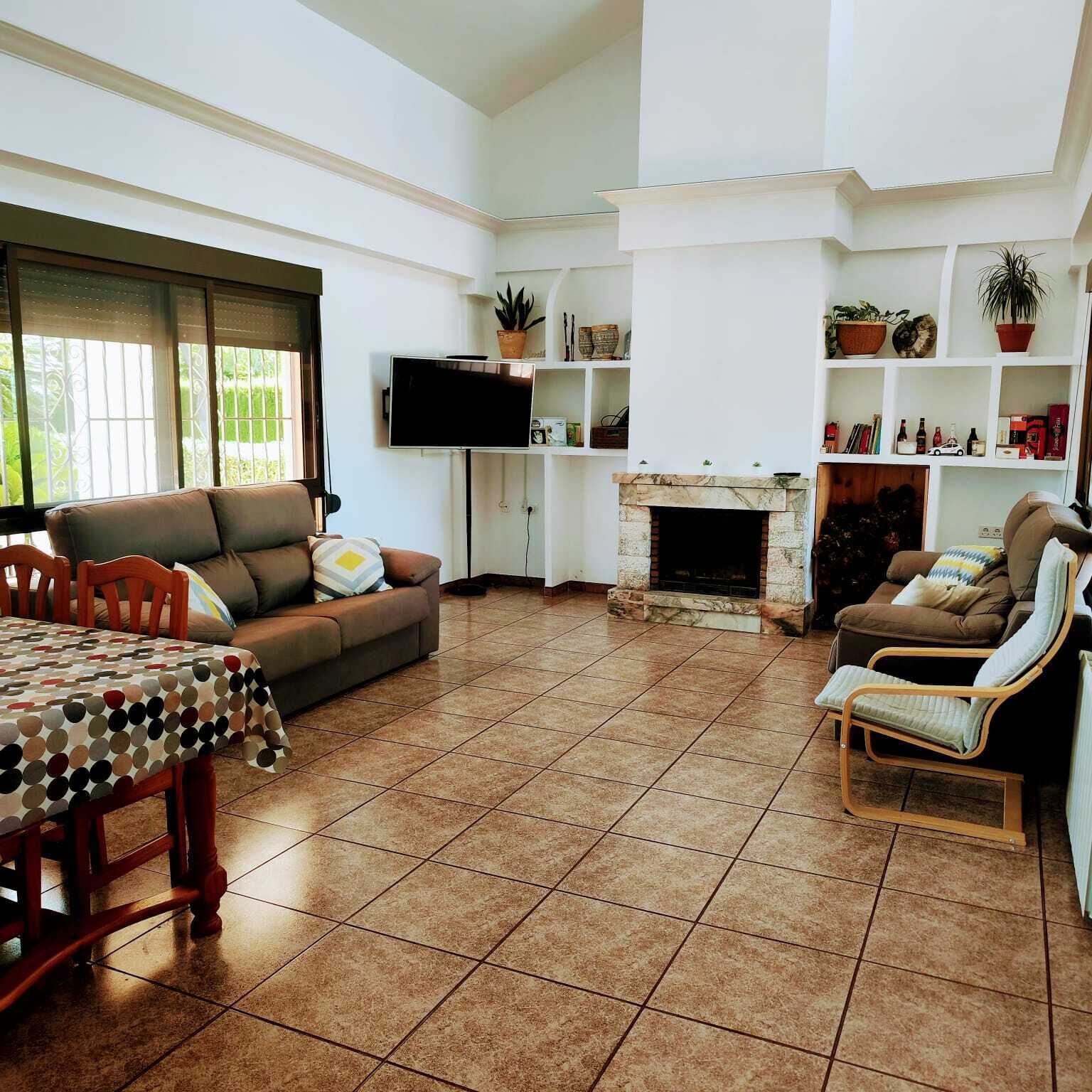 Beautiful house with swimming pool