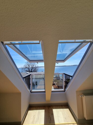 Sonnige Ferienwohnung mit Südbalkon und Meerblick