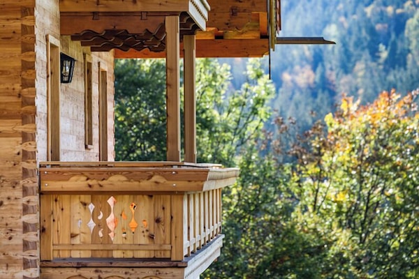 Bergbauernhof Schoberlehen (DE Bischofswiesen) - Hasenknopf Regina - 25625-Balkon nach Westen