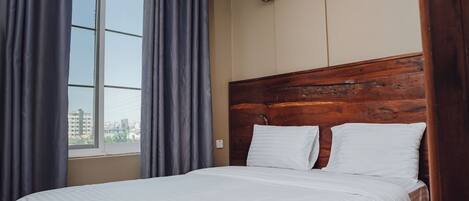 Rom – deluxe | Blendingsgardiner, lydisolert, strykejern/-brett og wi-fi (inkludert)