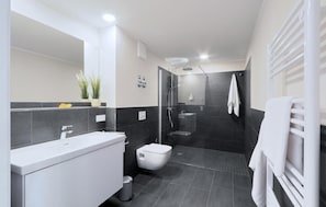 Apartment | Badezimmer