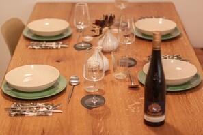 頂級獨棟房屋 | 房內用餐區