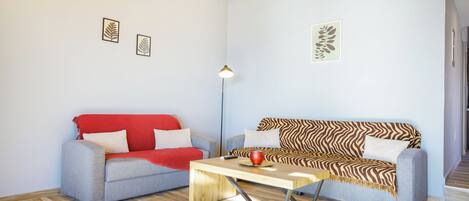 21-inch TV with satellite channels