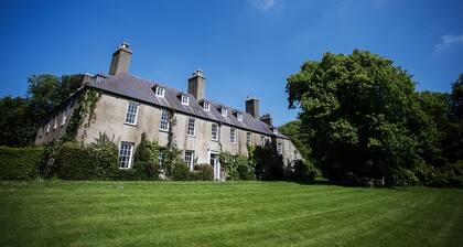 Gamekeeper's - a cosy fire that sleeps 3 guests in 1 bedroom