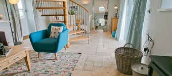 Bwthyn Derwen - a coastal that sleeps 4 guests in 2 bedrooms