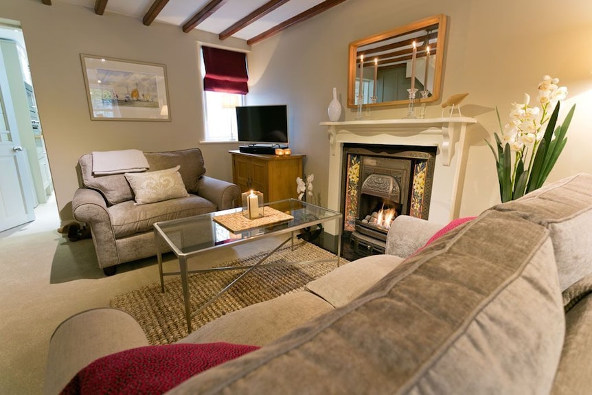 Glascoed - Sleeps 4 Guests In 2 Bedrooms - Beaumaris