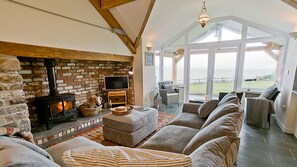 TV, fireplace, DVD player