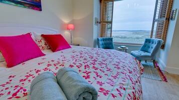 4 bedrooms, free WiFi