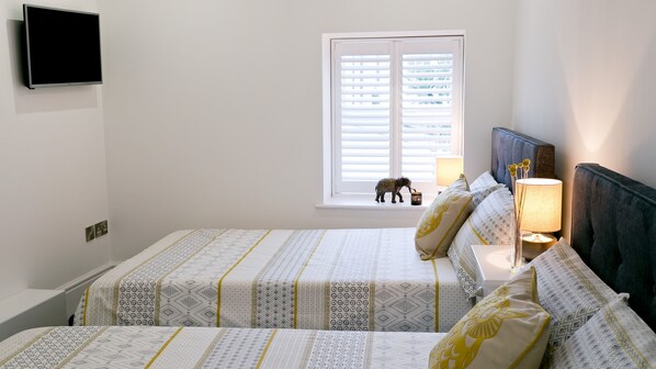 5 bedrooms, iron/ironing board, travel cot, free WiFi