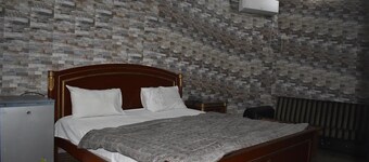 Royal Inn Guest House