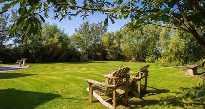 Erw Fach - a sea view that sleeps 9 guests in 4 bedrooms