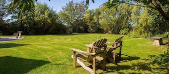 Erw Fach - a sea view that sleeps 9 guests in 4 bedrooms