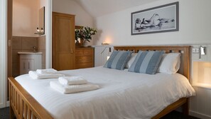 4 bedrooms, free WiFi