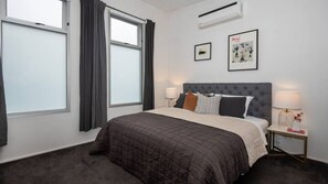 2 Schlafzimmer, Bügeleisen/Bügelbrett, Reisekinderbett, kostenloses WLAN