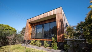 Exterior - Lexicon House with Pool in Blairgowrie (Blairgowrie)