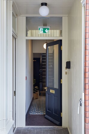 Front of property - 15 Pontcanna (Cardiff)