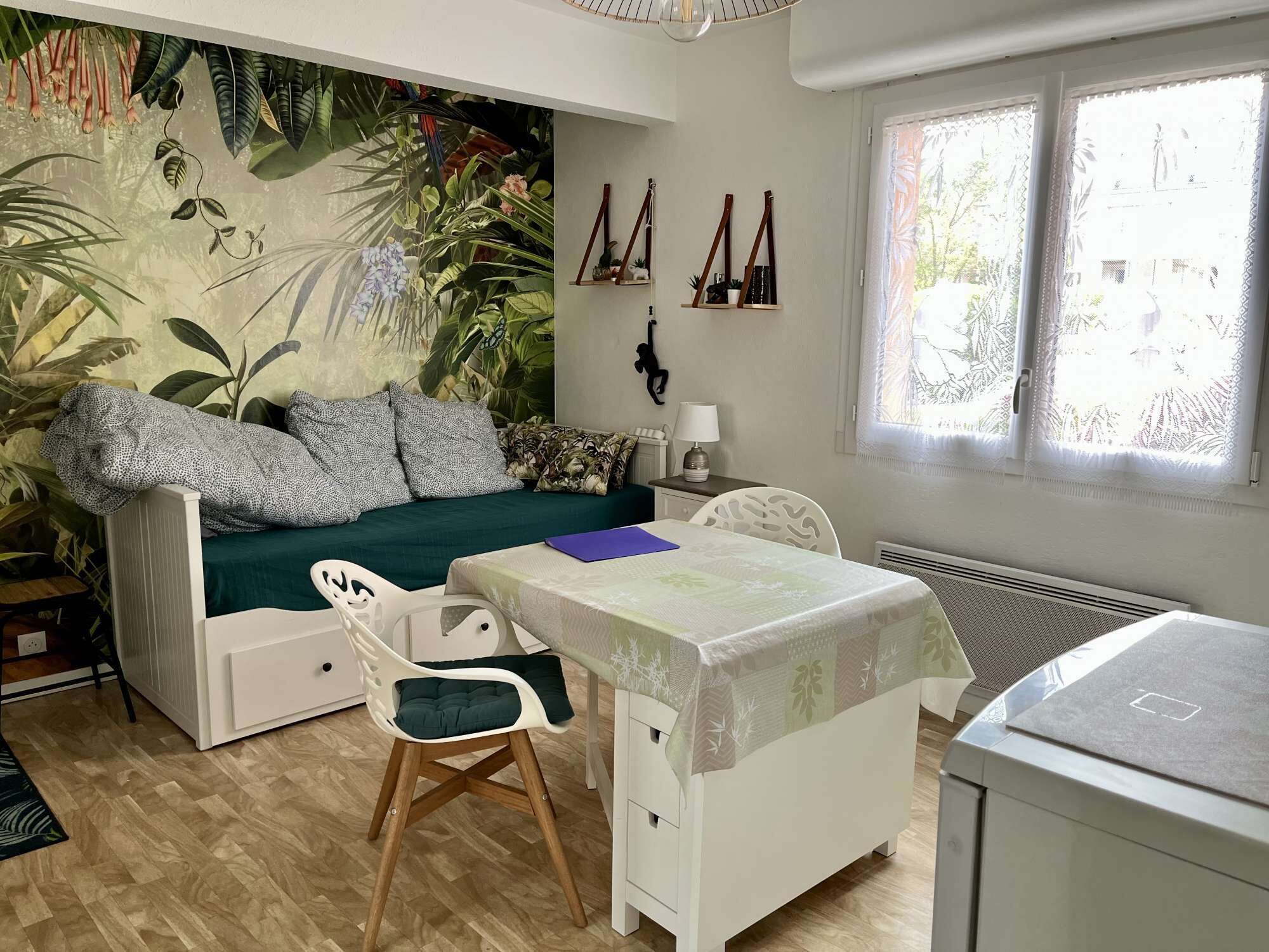 Sénane - Joli Studio à 50m de la Plage, Parking