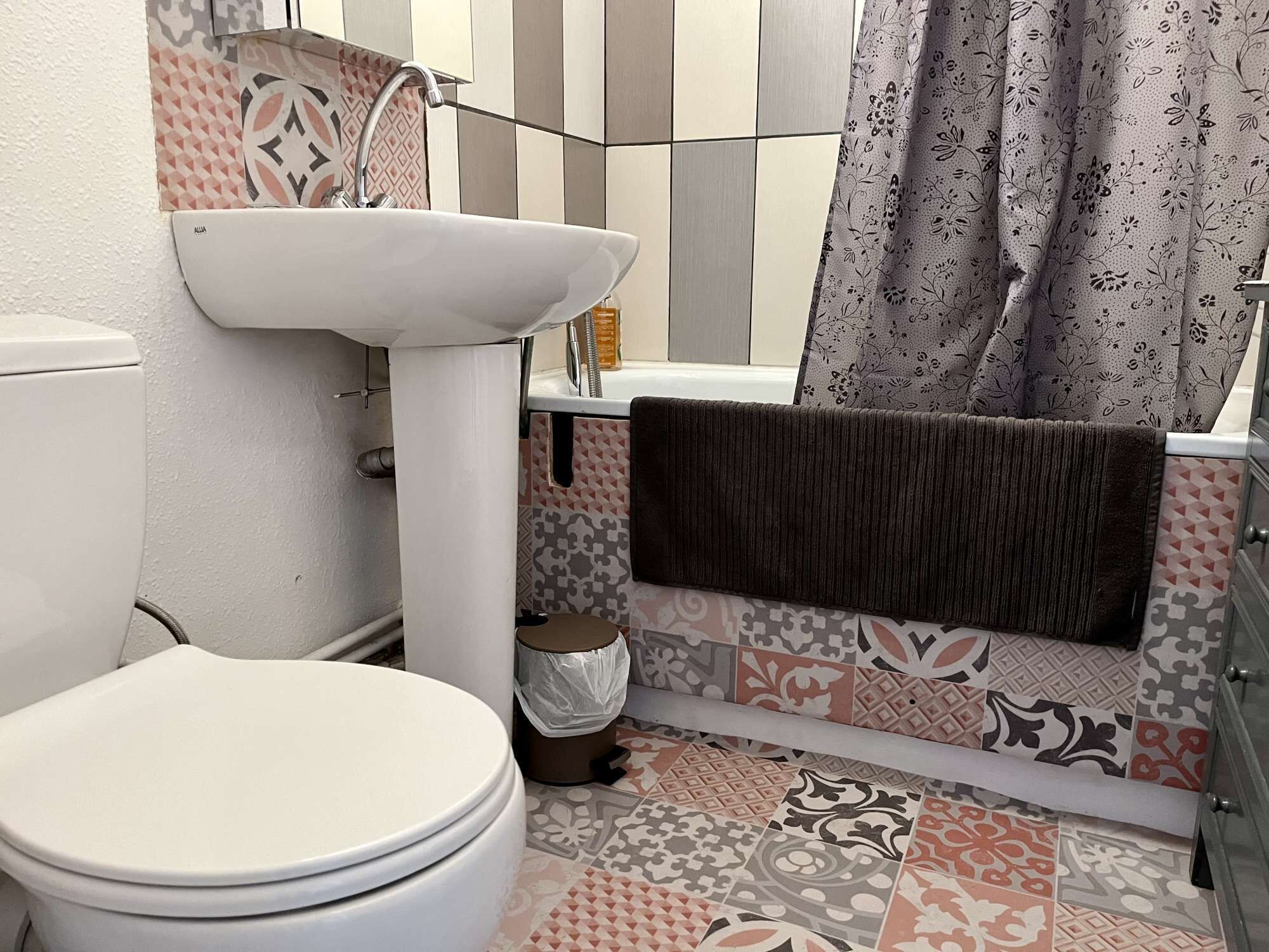 Sénane - Joli Studio à 50m de la Plage, Parking