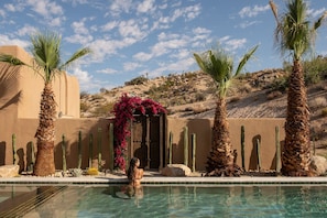 Pool - Saguaro Ridge by Fieldtrip - Palm Tree Oasis - Pool & Yoga Deck (Yucca Valley)