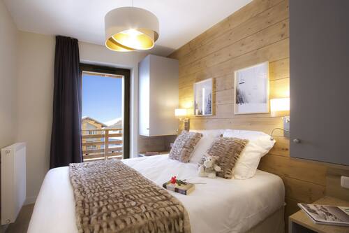 Soundproofing, free cots/infant beds, free WiFi, bed sheets